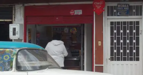 PAGA TODO PARA TODO CARRERA 23 CON 70A PAGA TODO PARA TODO CARRERA 23 CON 70A